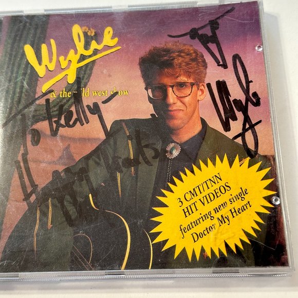 Signed cd: Wylie & The Wild West - Picture 1 of 4
